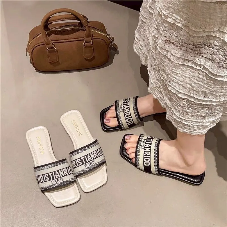 صندل وارداتی