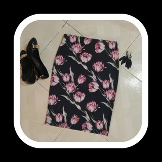 دامن گل لاله