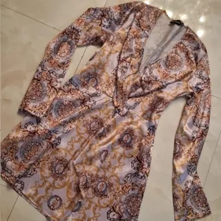 پیراهن دخترانه