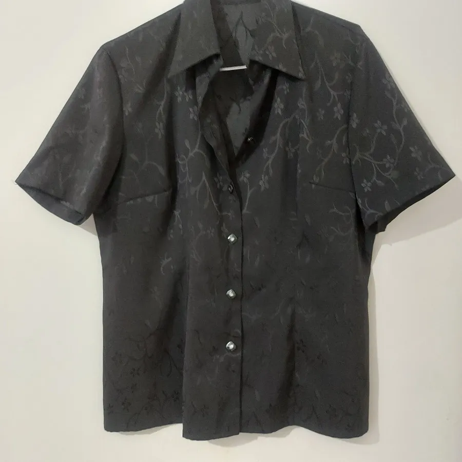 شومیز زنانه