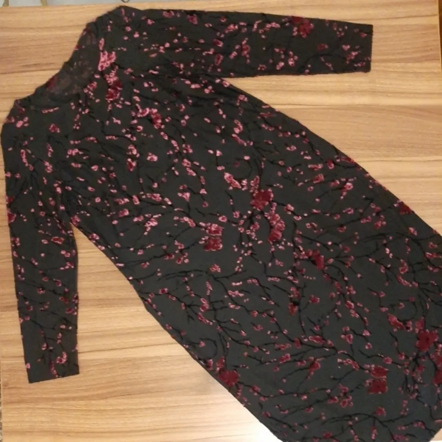 پیراهن زنانه