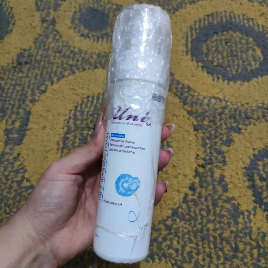 فوم شستشوی صورت یونی لد