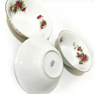 کاسه آبگوشت خوری