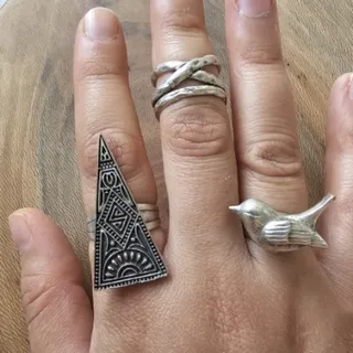 انگشتر ورشو