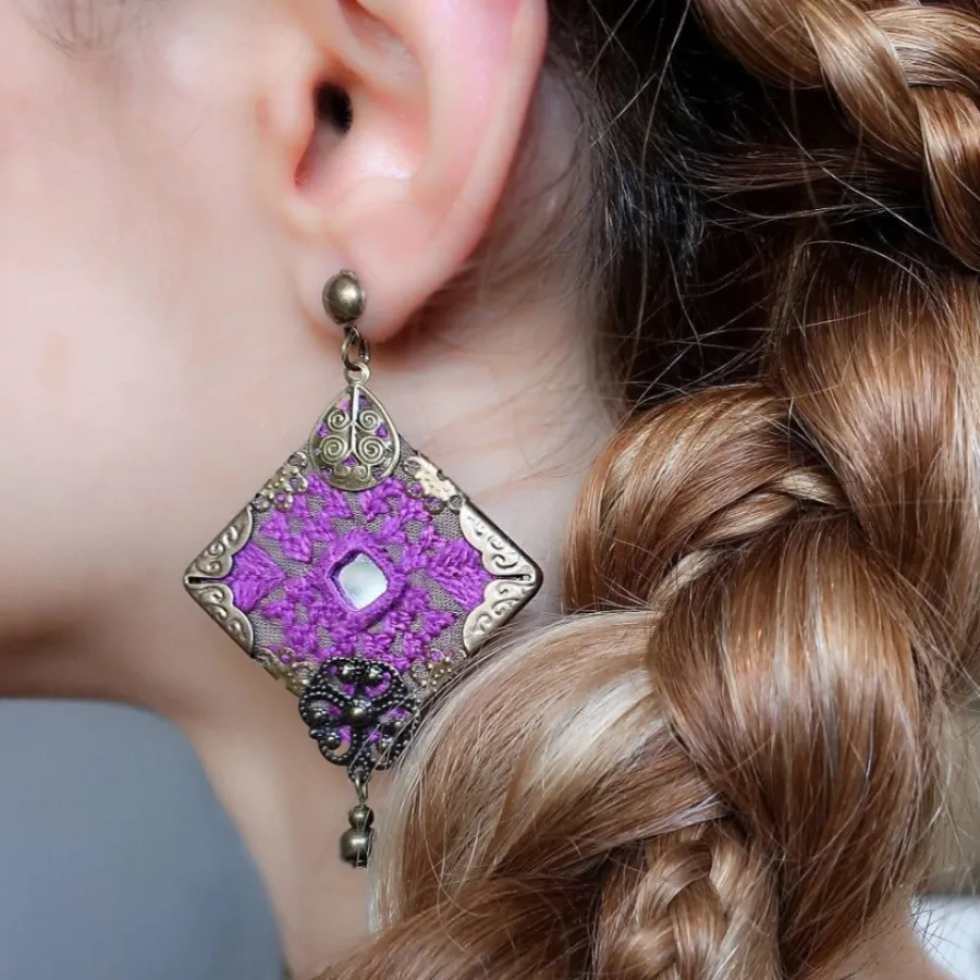 سوزن دوزی بلوچ