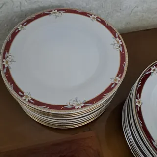 پلو خوری و خورشت خوری