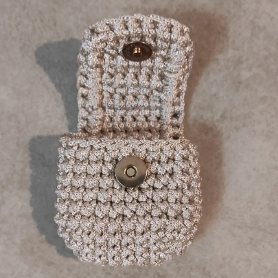 کاور ایرپاد بافتنی