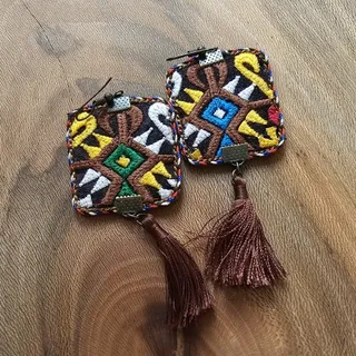 گوشواره سوزندوزی بلوچی