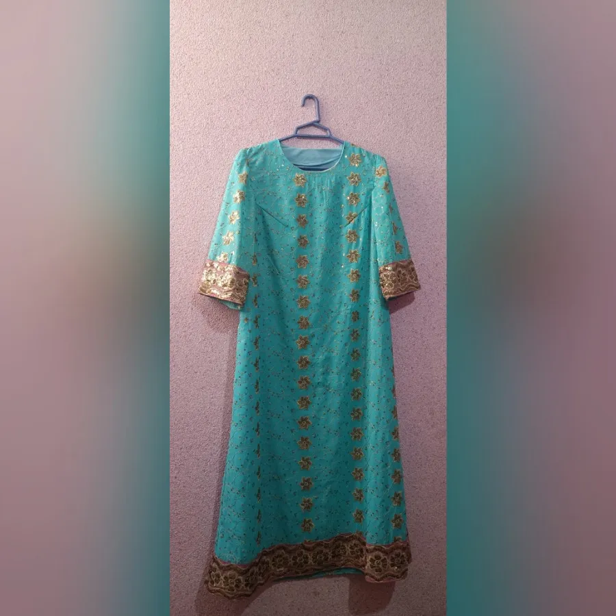 مانتو فیروزه ای