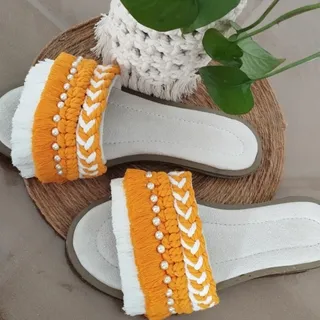 صندل مکرومه