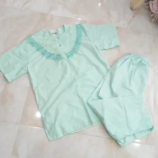 لباس خواب