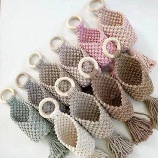 آویز گل لونه ای مکرومه
