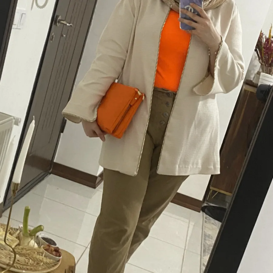 مانتو مزونی