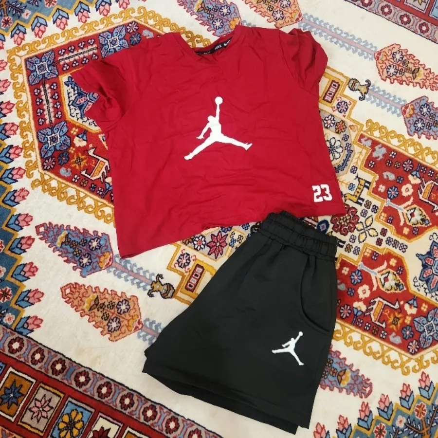 ست ورزشی زرشکی