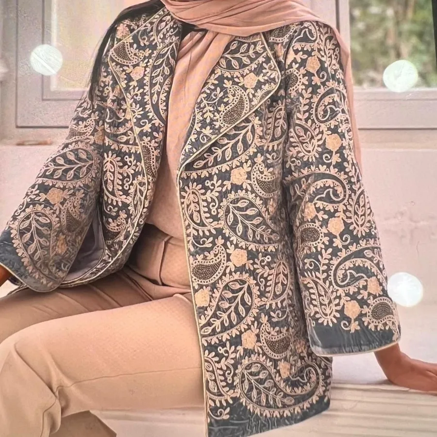 حریر سوزندوزی حاشیه دار