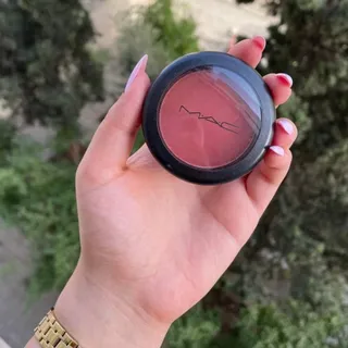 رژگونه مک