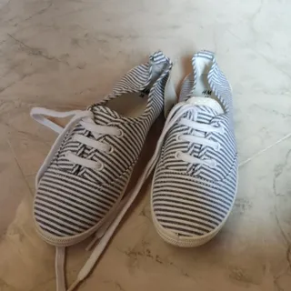 کفش کژوال H&M