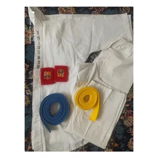 لباس کاراته رزمی