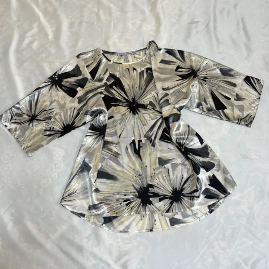 شومیز ساتن طرحدار