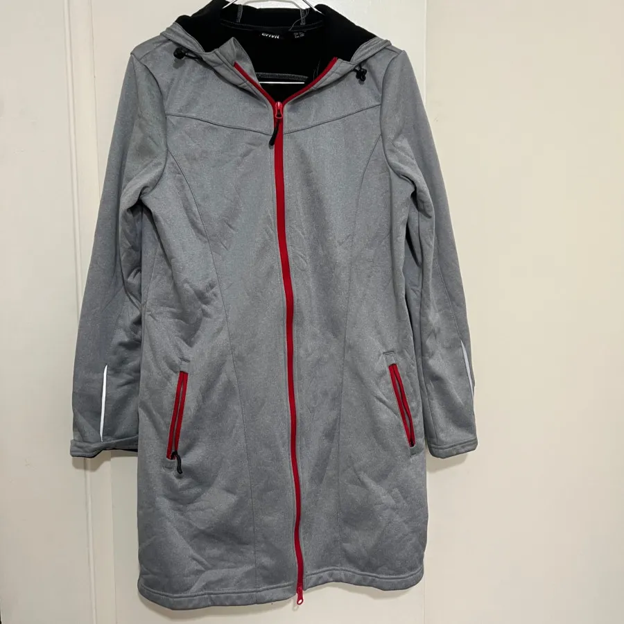 مانتو ورزشی کریویت