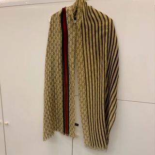 شال گوچی