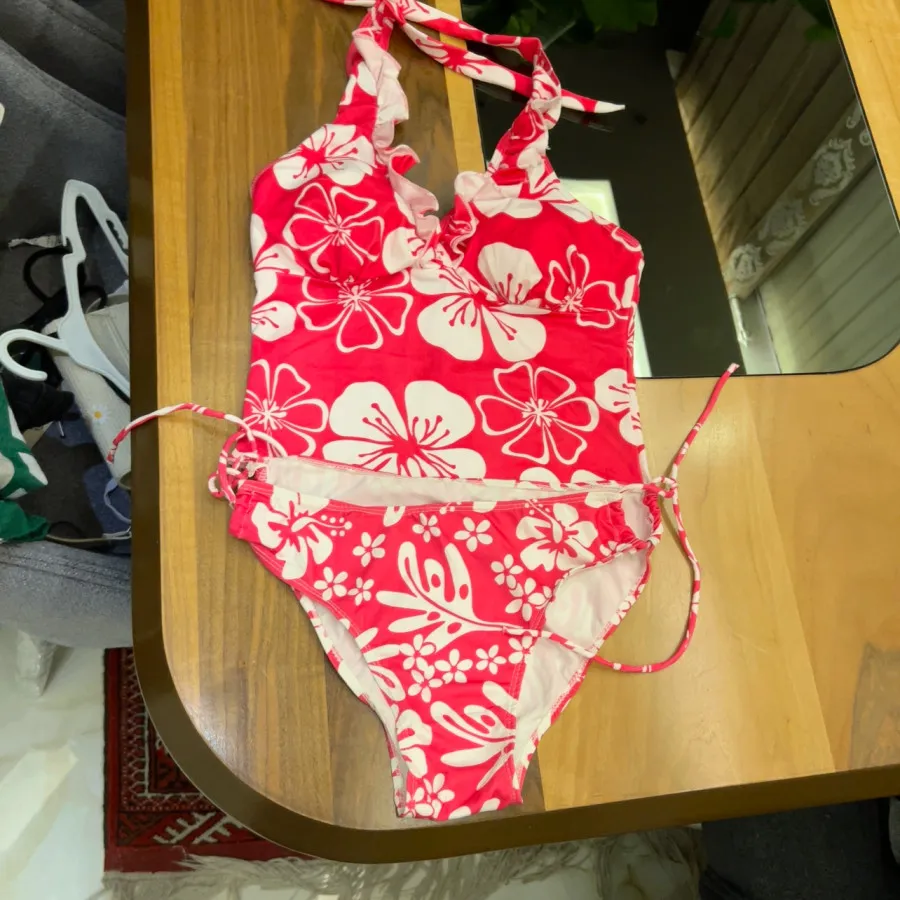 بیکینی گره ای