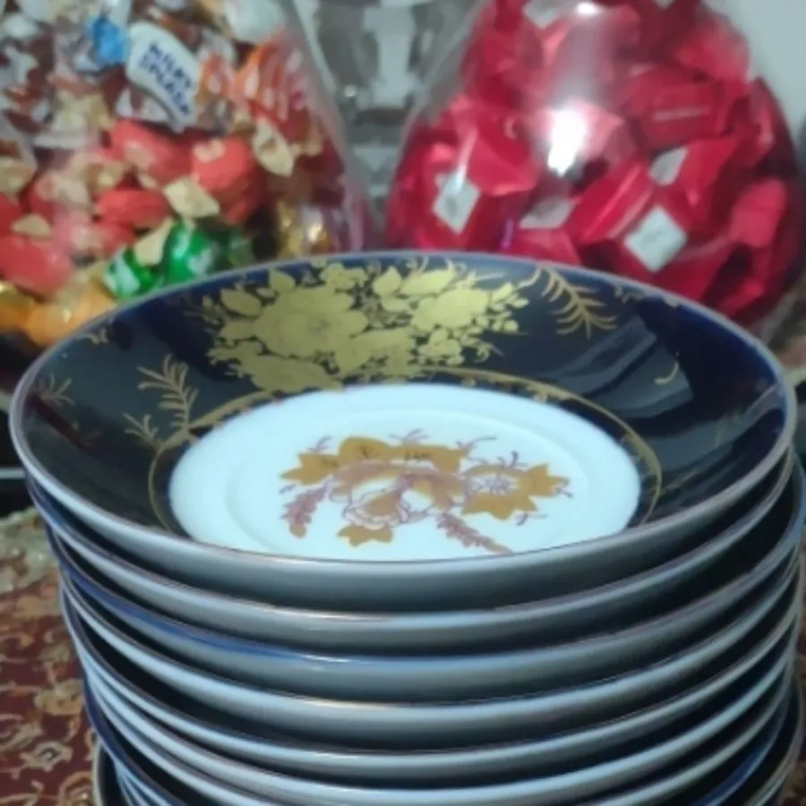 نعلبکی ایتالیایی قدیمی