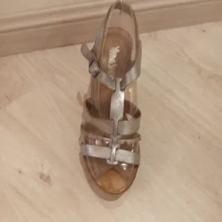 صندل یانگ اسپریت