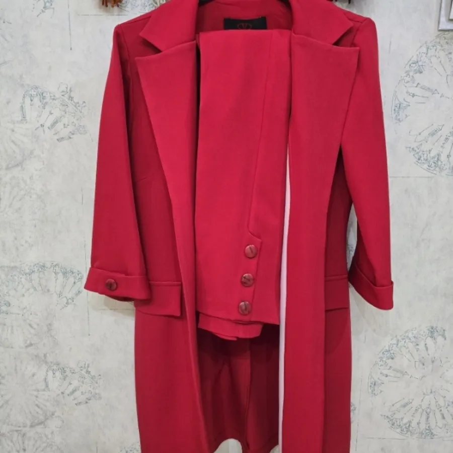 کت و شلوار زنانه