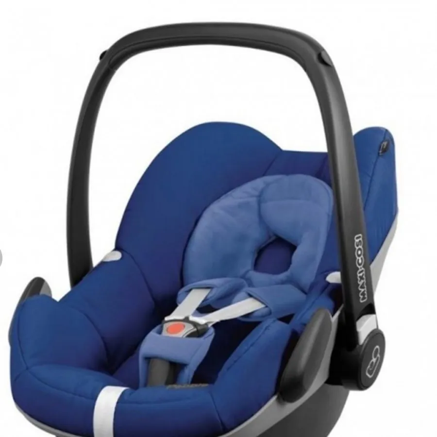 کالسکه و کریر کویینی