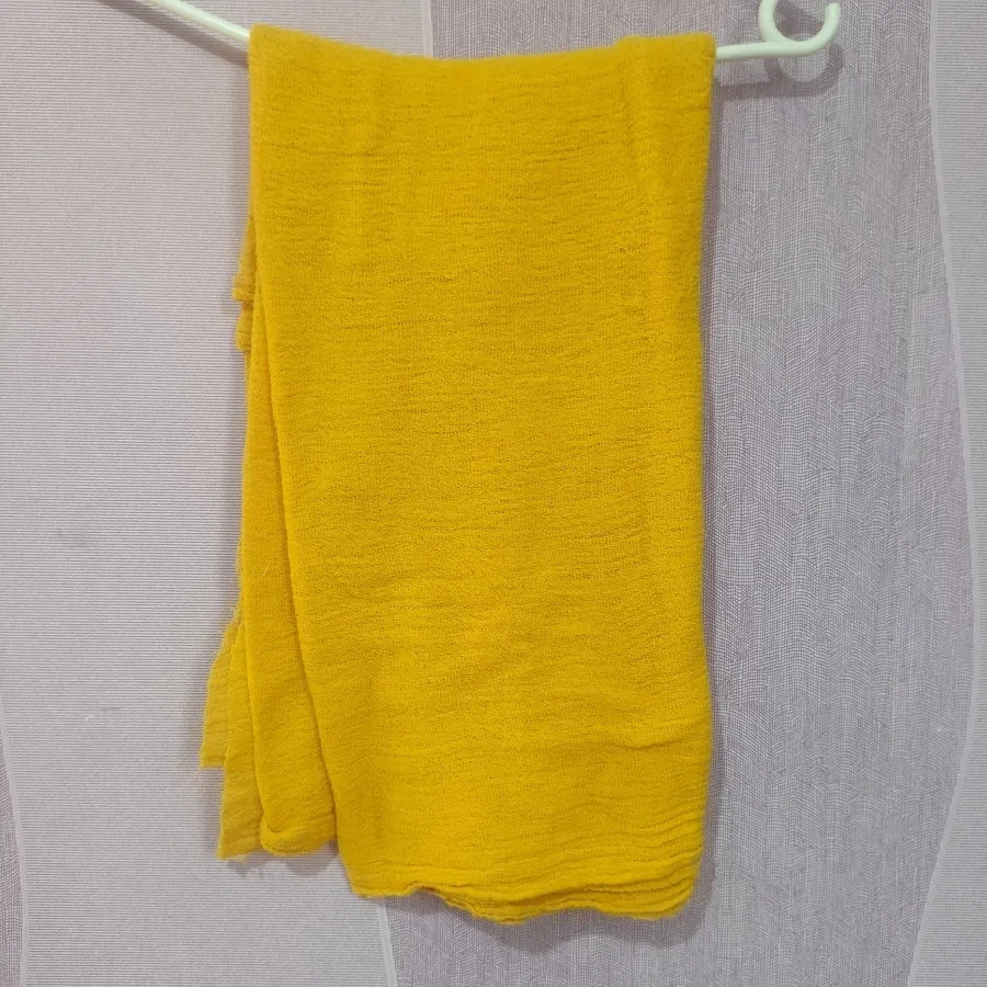 شال کنفی زرد