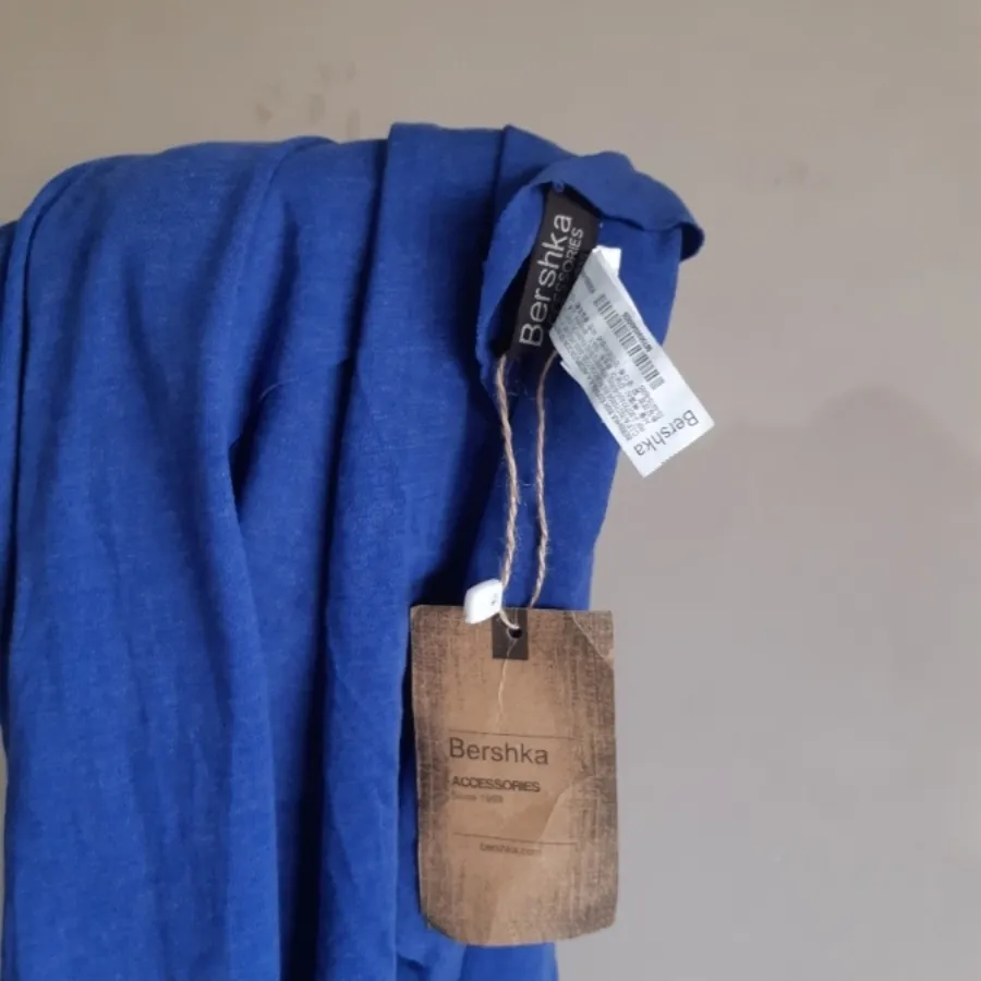 اسکارف bershka