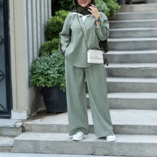 شومیز و شلوار