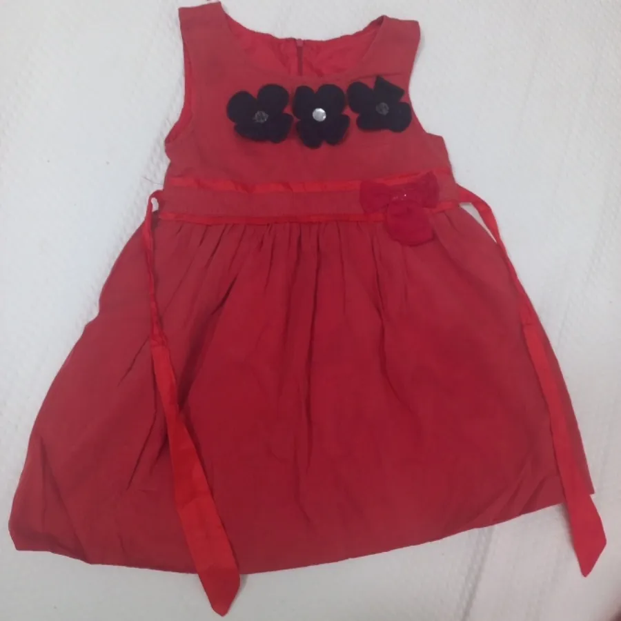 پیراهن دخترانه دلبر