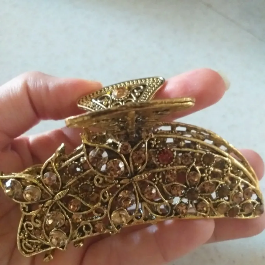 کلیپس فلزی نگین دار