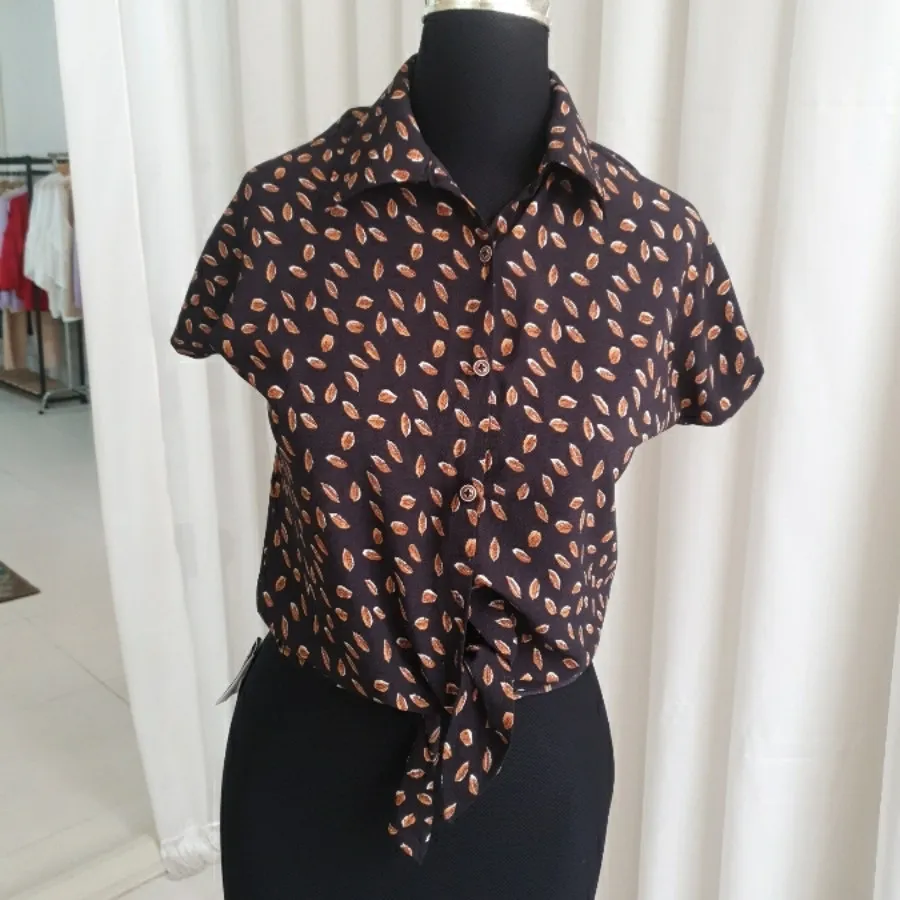 بلوز گره ای