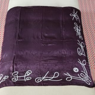 روسری ابریشمی