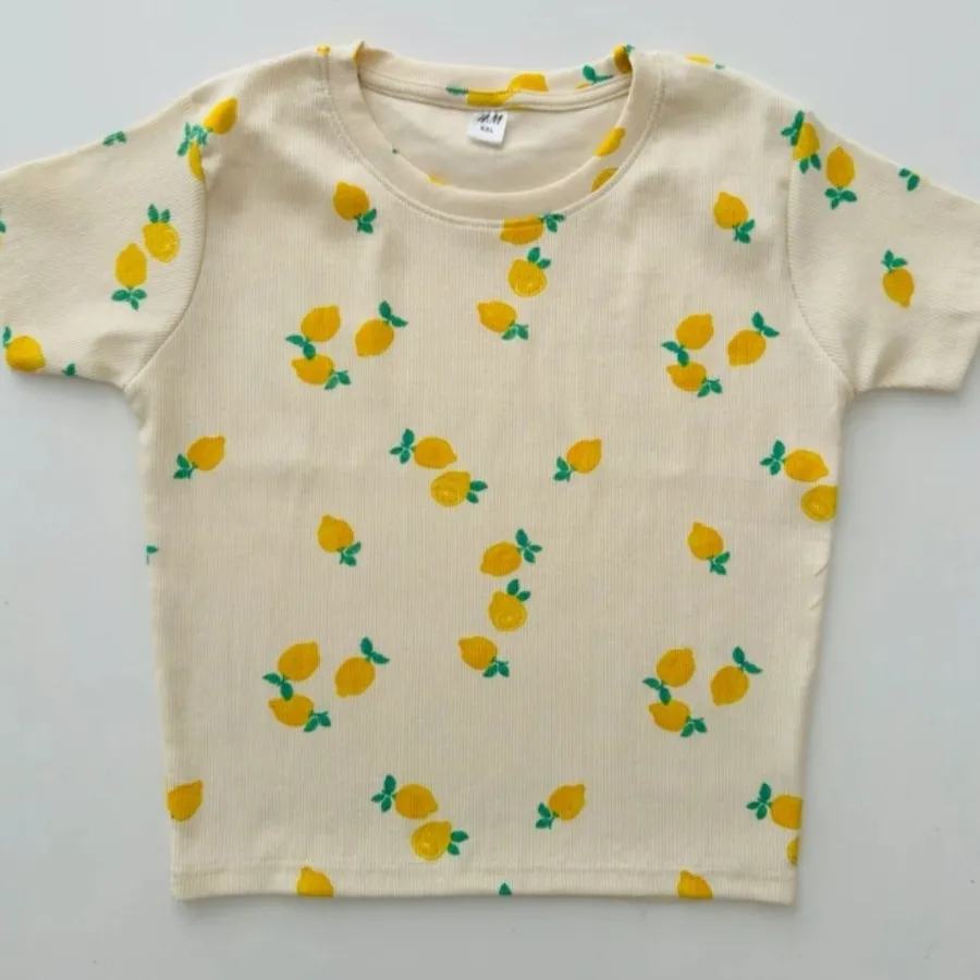 کراپ تیشرت تی شرت