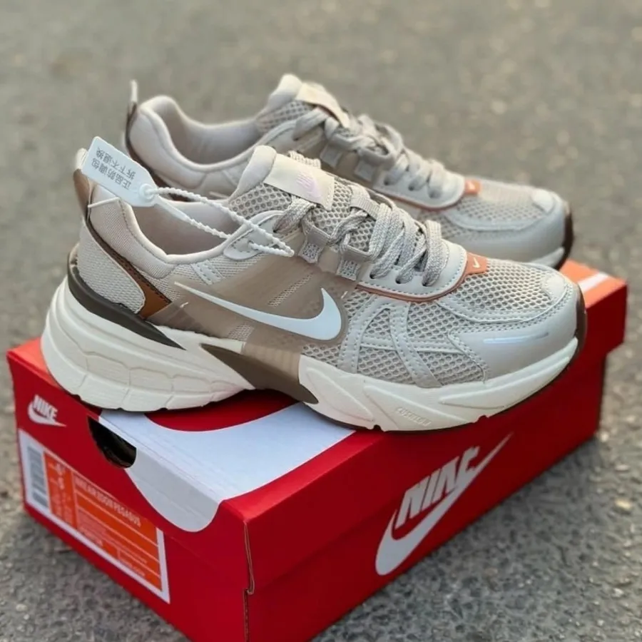 کتونی نایک v2k ویتنامی