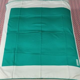 روسری ساتن