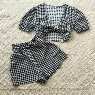 ست کراپ و شورتک