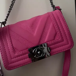 کیف شنل سرخابی