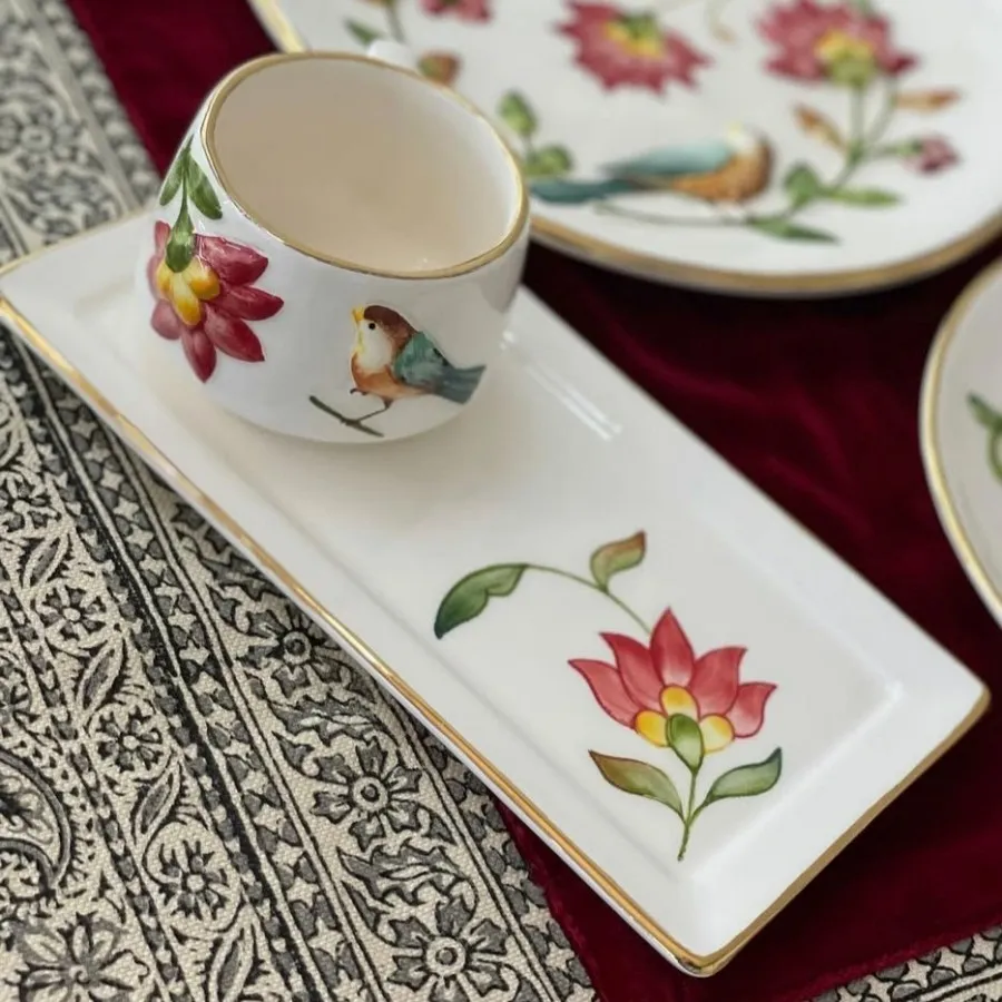 فنجان و زیره کادویی