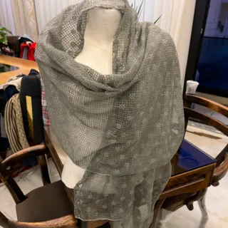 شال قلاب بافی خامه دوزی