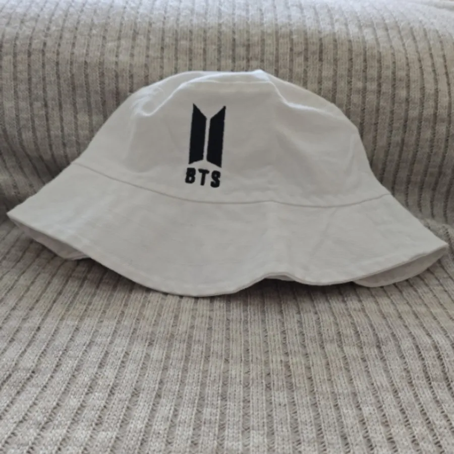 کلاه بچگانه