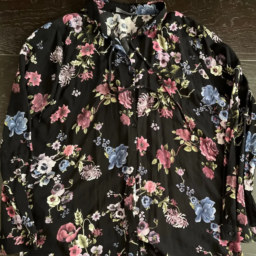 شومیز مانتویی السی واکیکی