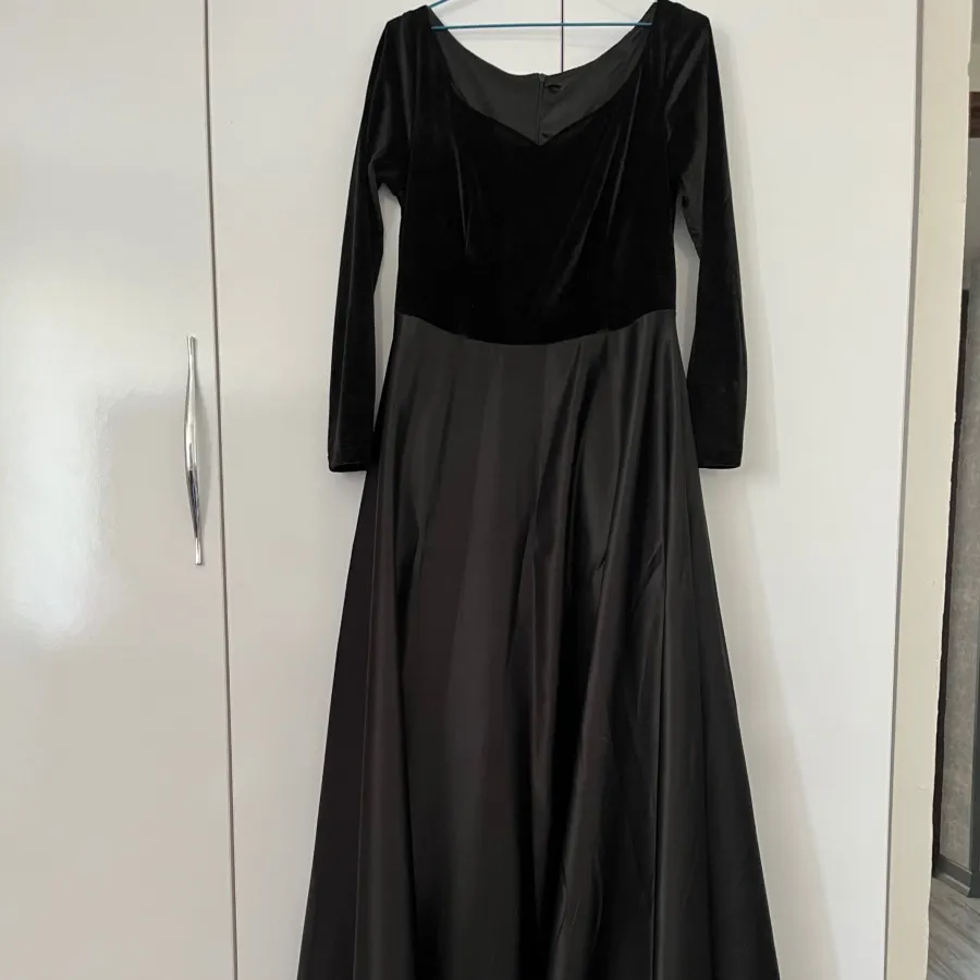 پیراهن مجلسی