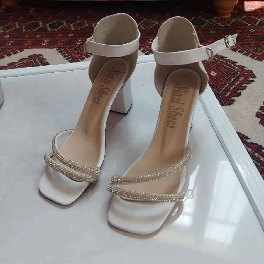 کفش سفید مجلسی