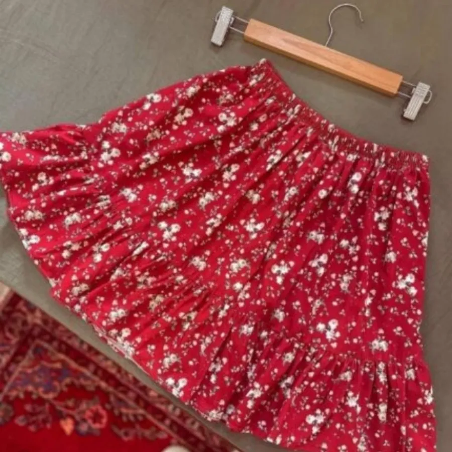 دامن کوتاه گل دار