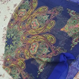 روسری قواره دار